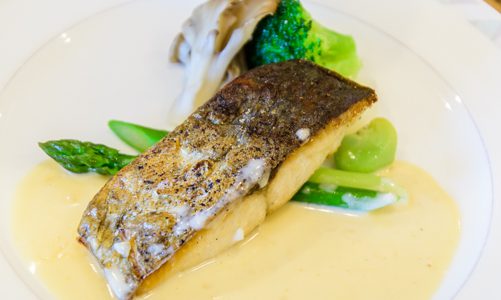 地元の食材にこだわるフレンチ「BISTROT nemo.」でお得なランチ