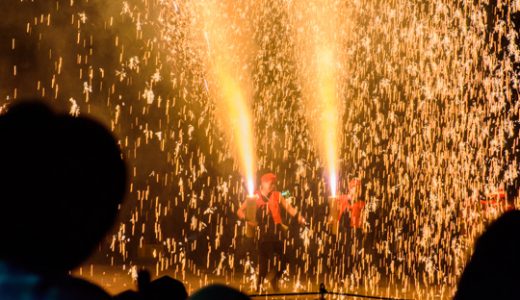 手筒花火の迫力を間近で体感！「伊豆湯河原温泉納涼花火大会」開催